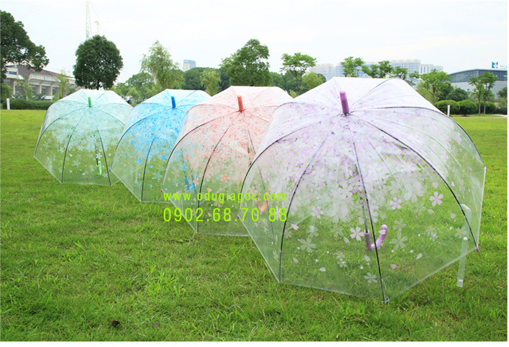 – Những ưu điểm của chất liệu vải Polyeste: